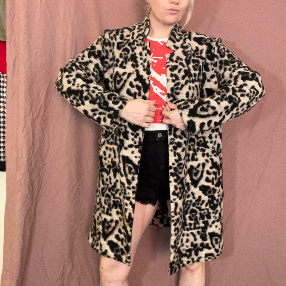 Elvi x Nordstrom Black and Cream Leopard Teddy Jacket